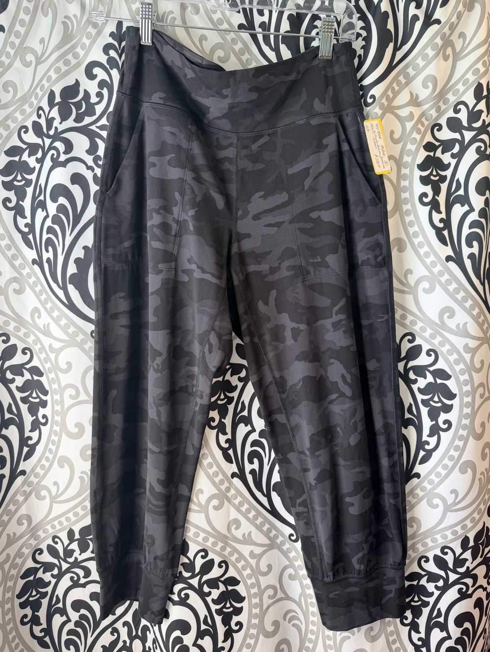 lululemon athletica Camo Crop Leggings